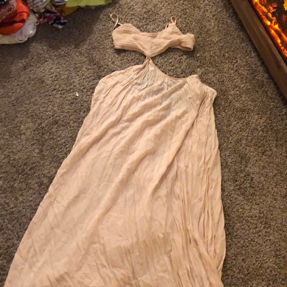 Exposed midriff maxi dress